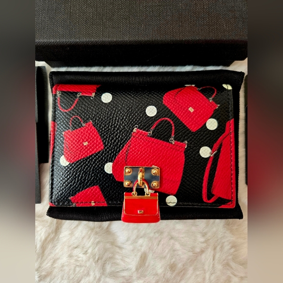 New-Dolce & Gabbana Dauphine Card Holder Wallet - Picture 2 of 16